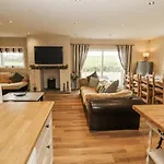 White Gables Great Clifton