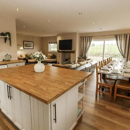 Holiday home White Gables