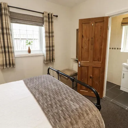 White Gables Great Clifton