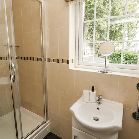 White Gables Holiday home Great Clifton