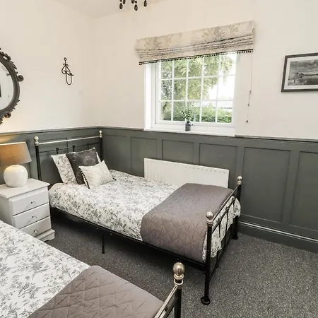 White Gables Holiday home *