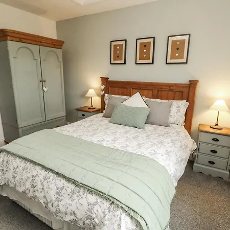 Holiday home White Gables *