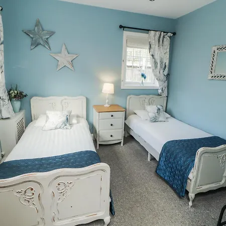 White Gables Great Clifton